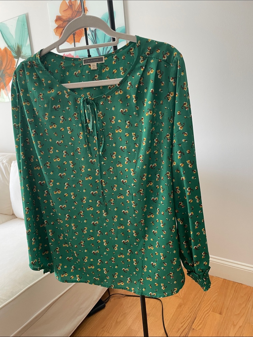 Treasure & Bond Emerald Green Floral Tie-Neck Blouse